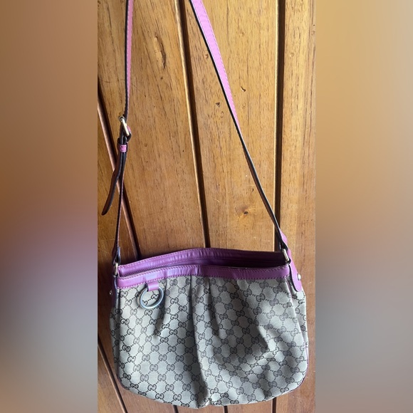 Vintage Gucci bag - Picture 4 of 13